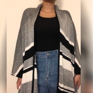 Black and white shawl
